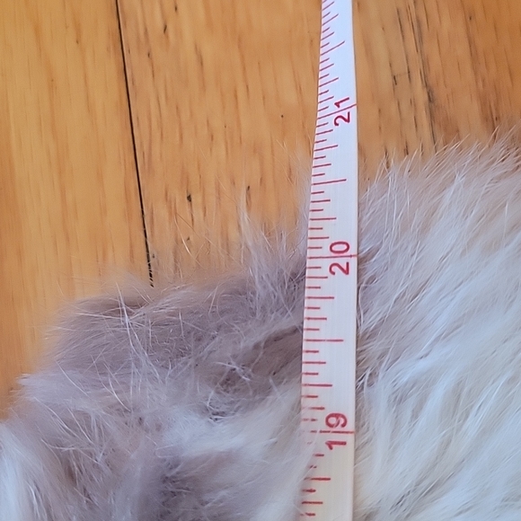 Express Women's faux fur jacket/vest...M/L - Picture 8 of 13